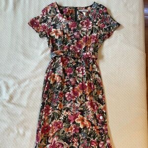 Dress Maxi Vintage 90’s Beautiful Fall colors Sz 9/10
